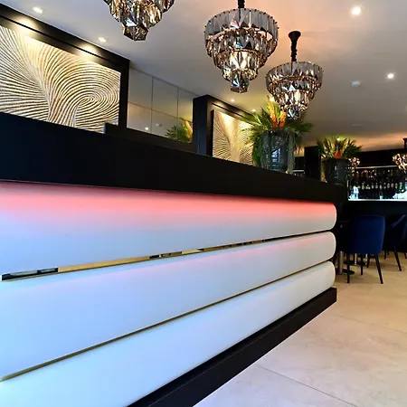 Hotel Kyriad - Centre