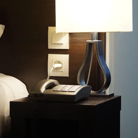 Des Quatrans 3* Caen