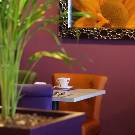 Des Quatrans Hotel Caen