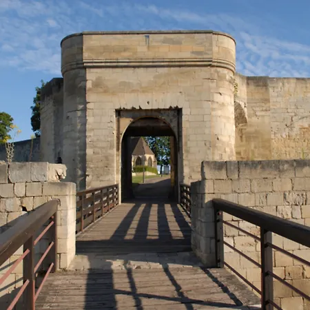 Hotel Des Quatrans 3*