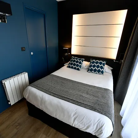 Des Quatrans Hotel Caen