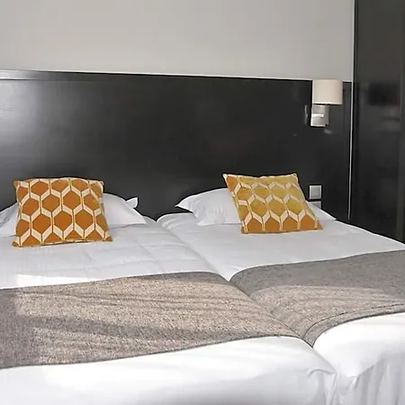 Kyriad - Centre Otel Caen