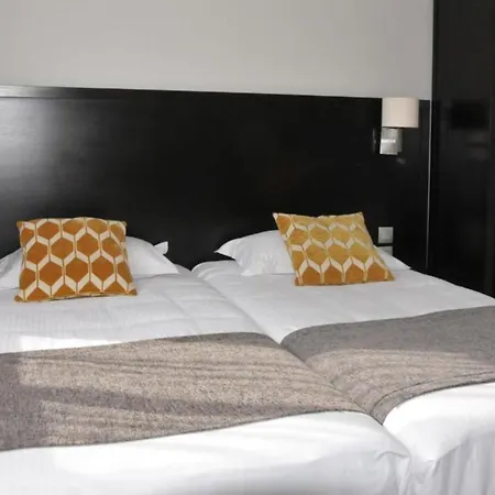 Kyriad - Centre 3*