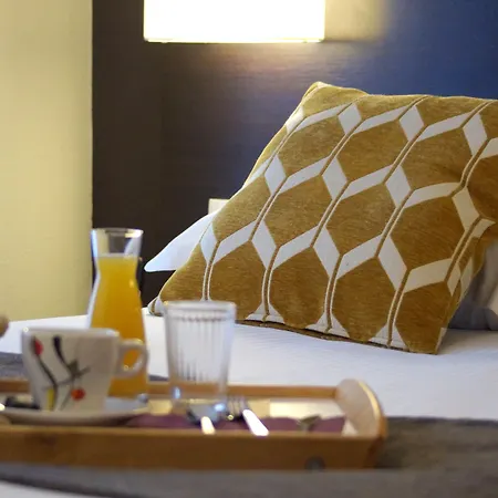 Kyriad - Centre Otel Caen