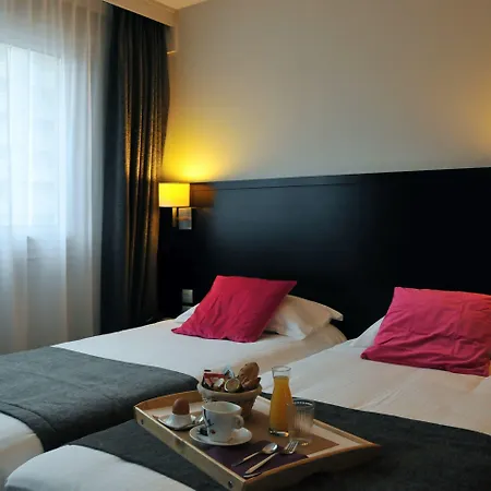 Kyriad - Centre Otel Caen