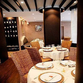 Kyriad - Centre 3* Caen