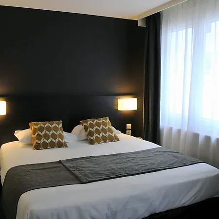 Des Quatrans 3*