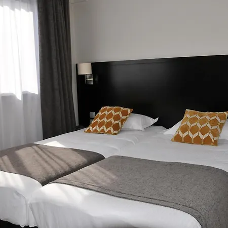 Des Quatrans Hotel Caen