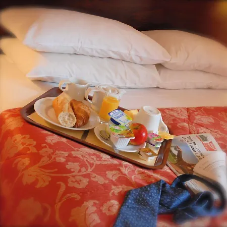 Des Quatrans Hotel Caen