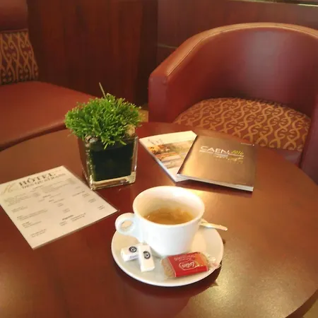 Des Quatrans Hotel 3*