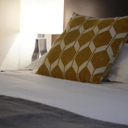 Otel Kyriad - Centre Caen