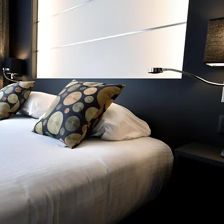 Kyriad - Centre 3*