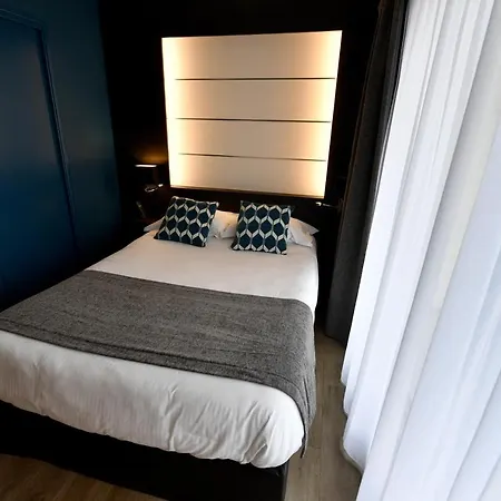 Des Quatrans Hotel Caen