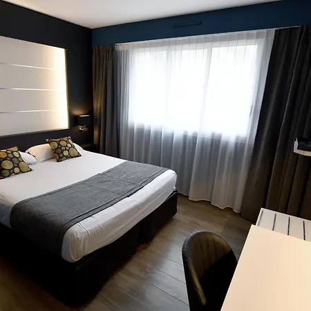 Hotel Kyriad - Caen Centre