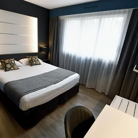 Kyriad - Centre 3*