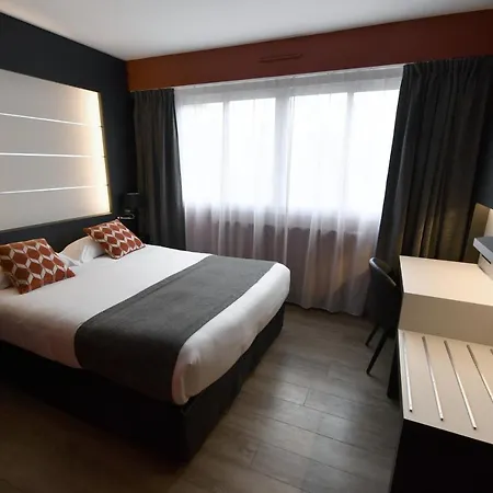 Des Quatrans 3* Caen