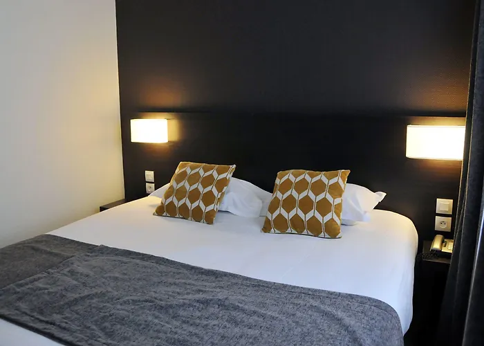 Des Quatrans Hotel Caen