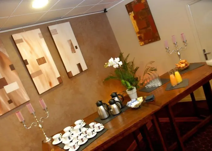 Des Quatrans Hotel 3*