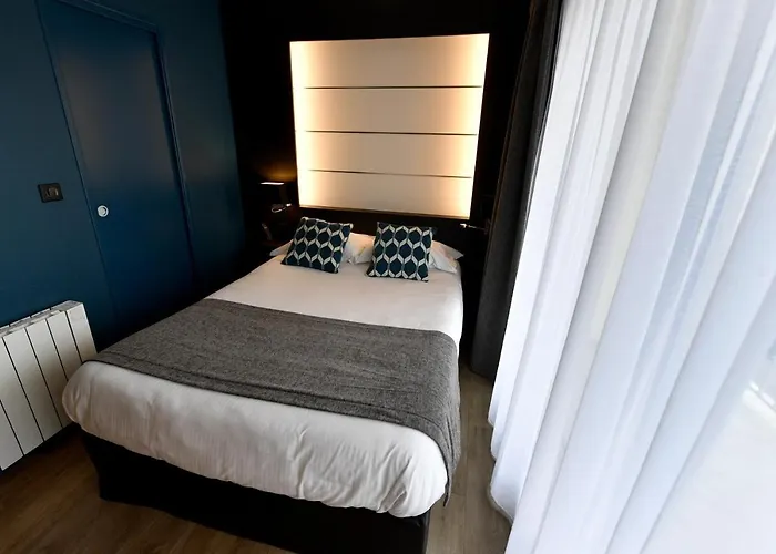 Des Quatrans Hotel Caen